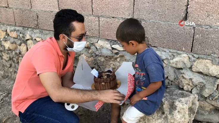 Diyarbakırlı yardımseverden çocuklara yürek ısıtan sürpriz
