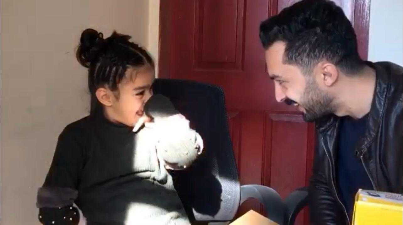 Bir Çağrı, İki Çocuğa Umut